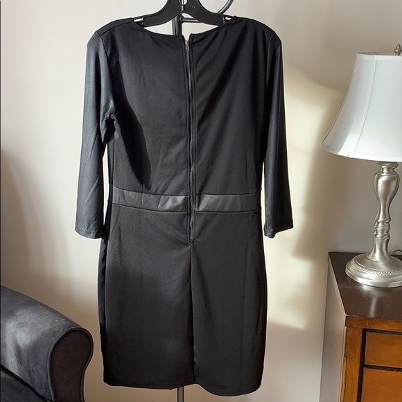 ⚡️HOST PICK⚡️L/G COCO & Tashi Polka black and white dress - Picture 6 of 8